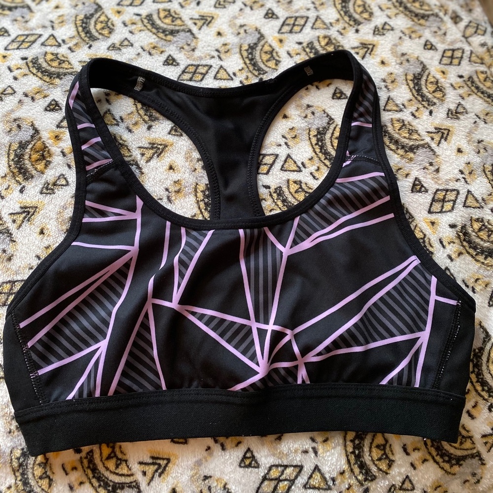 sports bra